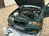 Gebraucht BMW 320 M Sport 150 PS (110 kW) 1996 Grün Kombi