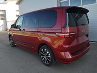 Neu VW Multivan Comfortline 150 PS (110 kW) 2026 Fortanarot metallic Van