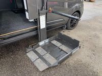 Gebraucht Ford Transit Custom 131 PS (96 kW) 2019 Grau Van / Kleinbus