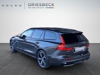 Gebraucht Volvo V60 Plus 455 PS (334 kW) 2022 Platinum grey / metallic Kombi