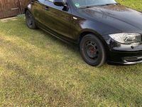 Gebraucht BMW 116 116 PS (85 kW) 2011 Schwarz Kleinwagen