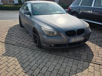 Gebraucht BMW 545 333 PS (244 kW) 2003 Silber Limousine