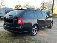 Gebraucht Skoda Octavia 160 PS (117 kW) 2010 Schwarz Kombi