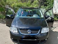 Gebraucht VW Touran 140 PS (102 kW) 2007 Schwarz Van / Kleinbus