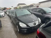 Gebraucht Mercedes B180 109 PS (80 kW) 2011 Schwarz Van / Kleinbus