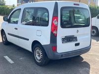 Gebraucht Renault Kangoo 106 PS (77 kW) 2011 Weiß Van / Kleinbus