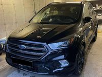 Gebraucht Ford Kuga ST-Line 150 PS (110 kW) 2017 Schwarz SUV