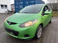 Gebraucht Mazda 2 Inclusive 75 PS (55 kW) 2010 Metisgrün metallic Kleinwagen