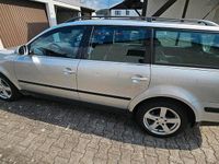 Usata VW Passat 116 CV (85 kW) 2004 Argento Station wagon