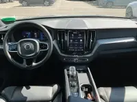 Gebraucht Volvo XC60 Plus 197 PS (144 kW) 2024 Vapour grey SUV