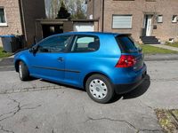 Gebraucht VW Golf V 2004 Blau Kleinwagen