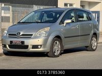 Gebraucht Toyota Corolla Verso 129 PS (94 kW) 2006 Silber Van / Kleinbus