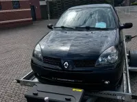 Gebraucht Renault Clio II 75 PS (55 kW) 2003 Schwarz Kleinwagen