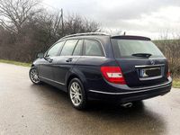 Gebraucht Mercedes C250 Elegance 204 PS (150 kW) 2013 Blau Kombi
