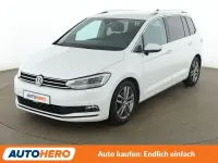 Gebraucht VW Touran Highline 190 PS (139 kW) 2020 Pure white Van / Kleinbus