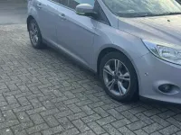 Brugt Ford Focus 100 HK (73 kW) 2014 Sølv Hatchback