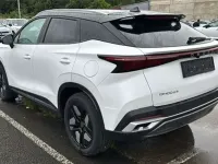 Neu Omoda 5 147 PS (108 kW) 2026 Lunarweissschwarz SUV
