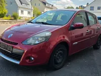 Gebraucht Renault Clio II Authentique 75 PS (55 kW) 2010 Rot Limousine