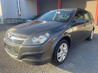 Gebraucht Opel Astra 116 PS (85 kW) 2012 Grau Kombi