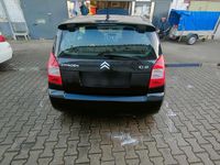 Gebraucht Citroën C2 70 PS (51 kW) 2009 Schwarz Kleinwagen