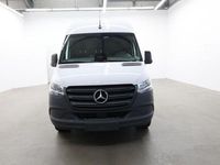 Gebraucht Mercedes Sprinter 170 PS (125 kW) 2025 Arktikweiss Van