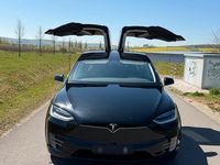 Second-hand Tesla Model X 306 kW (417 CP) 2017 Negru SUV