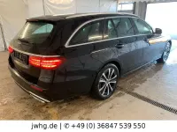 Gebraucht Mercedes E300 Avantgarde 306 PS (225 kW) 2022 Schwarz Limousine