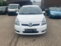 Gebraucht Toyota Corolla Verso 177 PS (130 kW) 2008 Super (pure) white ii Van / Kleinbus
