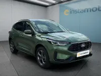 Gebraucht Ford Kuga ST-Line 242 PS (177 kW) 2025 Grün SUV