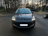 Gebraucht Ford Kuga Titanium 179 PS (131 kW) 2015 Braun SUV