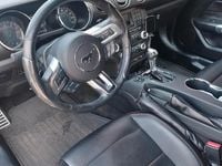 Second-hand Ford Mustang 308 CP (226 kW) 2016 Negru Cabrio