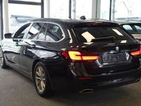 Gebraucht BMW 520 190 PS (139 kW) 2023 Schwarz Kombi