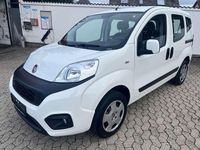 Gebraucht Fiat Qubo Lounge 77 PS (56 kW) 2019 Bianco banchisa/pack/canova Van / Kleinbus