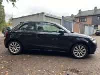 Gebraucht Audi A1 Ambition 90 PS (66 kW) 2013 Schwarz Kleinwagen