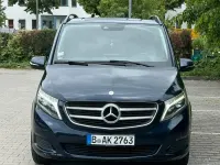 Gebraucht Mercedes V250 Edition 190 PS (139 kW) 2015 Blau Van / Kleinbus