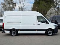 Używany Mercedes Sprinter 150 KM (110 kW) 2021 Biały Van