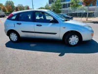Gebraucht Ford Focus 100 PS (73 kW) 1999 Silber Kleinwagen