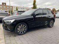 Gebraucht Volvo XC60 Plus 197 PS (144 kW) 2022 Onyxschwarz SUV