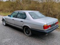 Gebraucht BMW 730 188 PS (138 kW) 1990 Silber Limousine