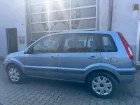 Gebraucht Ford Fusion 100 PS (73 kW) 2007 Blau Kleinwagen