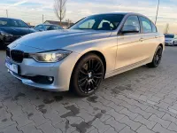 Gebraucht BMW 330 Comfort Edition 258 PS (189 kW) 2013 Glaciersilber Limousine