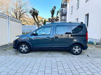 Gebraucht Dacia Dokker Stepway 116 PS (85 kW) 2017 Schwarz Van / Kleinbus