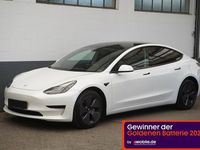 Gebraucht Tesla Model 3 Standard Range 239 kW (325 PS) 2021 Weiß Limousine