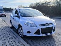 Gebraucht Ford Focus 125 PS (91 kW) 2014 Weiß Kombi