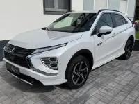 Gebraucht Mitsubishi Eclipse Cross Plus 188 PS (138 kW) 2023 Weiß SUV