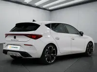 Gebraucht Cupra Leon 300 PS (220 kW) 2024 Weiß Kleinwagen
