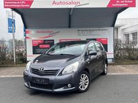 Gebraucht Toyota Verso Edition 147 PS (108 kW) 2011 Grau Van / Kleinbus