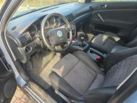 Gebraucht VW Passat 150 PS (110 kW) 2002 Silber Kombi
