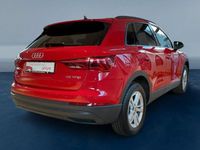 Gebraucht Audi Q3 Ambiente 150 PS (110 kW) 2019 Rot SUV