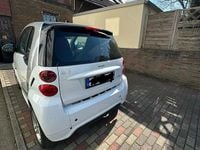 Gebraucht Smart ForTwo Coupé 61 PS (44 kW) 2014 Weiß Kleinwagen